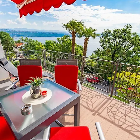 Villa Tomic Apartment Mia Near The Sea Apartment