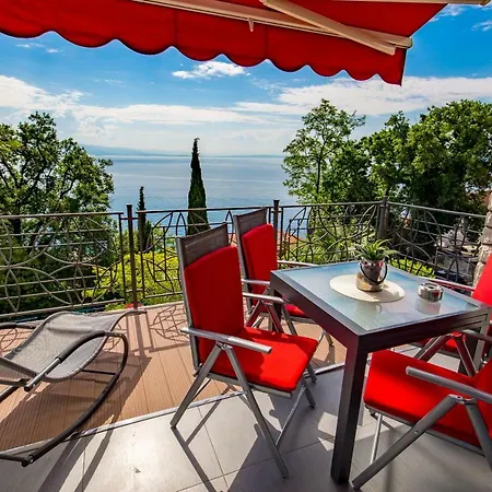 Apartament Tomic Mia Near The Sea Opatija